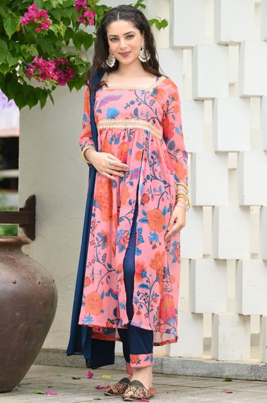 Gajri Pink Readymade Georgette Pant Kameez Suit