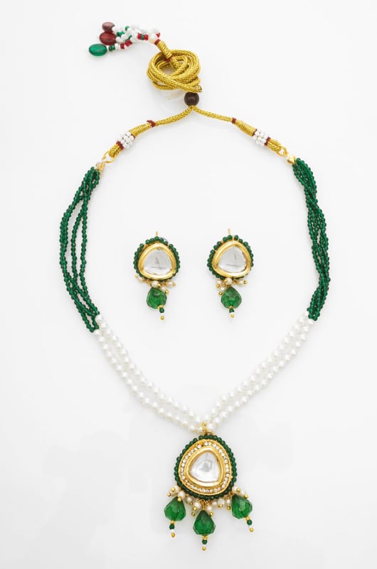 Green Designer Necklace Set