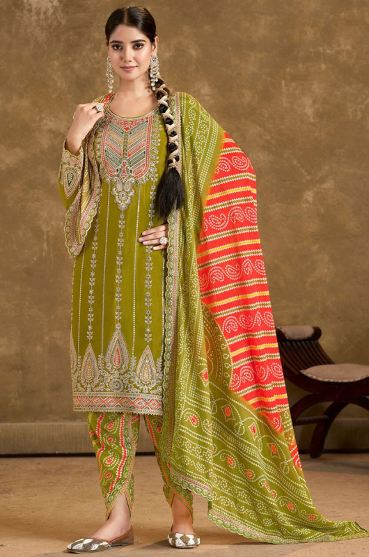 Bollywood Karva Chauth Outfits Lehenga Saree Latest Karwa Chauth