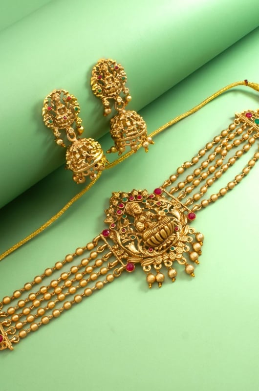Multicolor Pearls and Beads Work Necklace Set