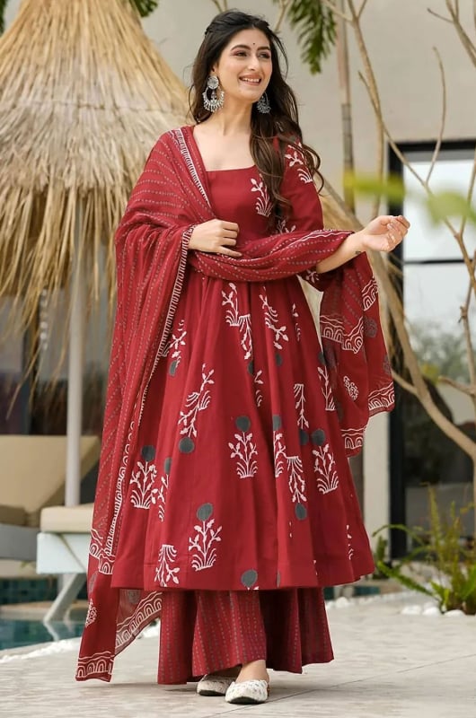 Scarlet Red Heavy Mul Cotton Readymade Palazzo Kameez Suit
