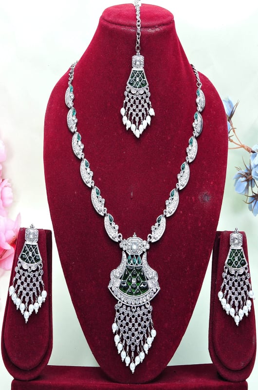 Silver and Green Oxidised Necklace Set with Maang Tikka