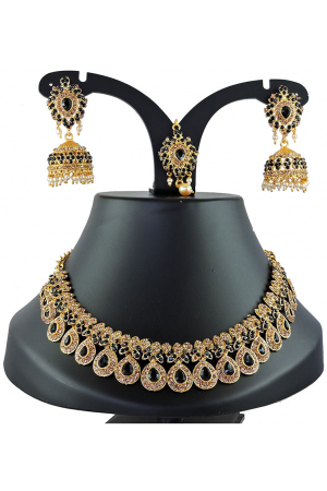 Black Stones Studded Gold Plated Necklace Set