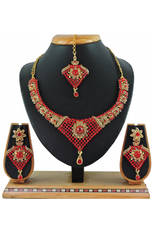 Red Stones Studded Gold Plated Necklace Set