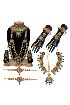 Admirable Fashion Green  Kundan Wedding Wear Bridel Necklace Set