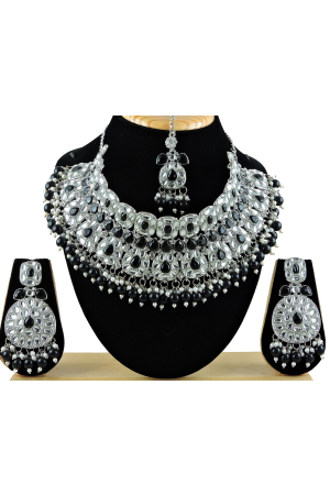 Black Designer Necklace Set with Maang Tikka