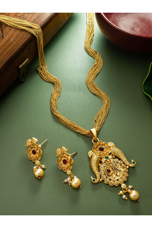 Golden Designer Necklace Set