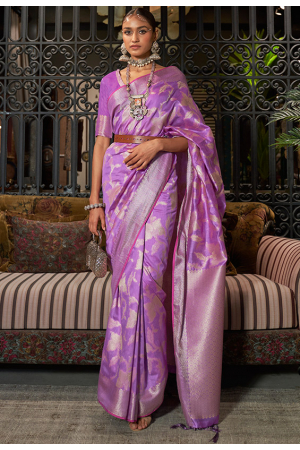 Magenta Pure Handloom Weaving Silk Saree