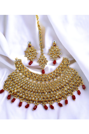 Maroon Studded Gold Plated Choker Necklace Set