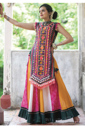 Shri Hub Patiala Salwar(Pants) for Women Free Size(Green Color) :  Amazon.in: Fashion