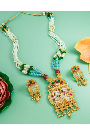 Traditional Studded Designer Necklace Set