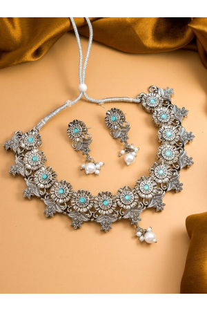 Blue Oxidized Studded Necklace Set