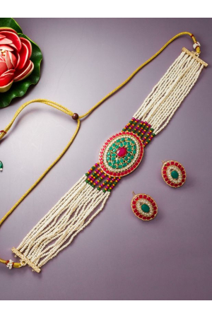 Multicolor Kundan and Beads Studded Necklace