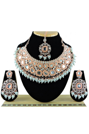 Off White Designer Necklace Set with Maang Tikka