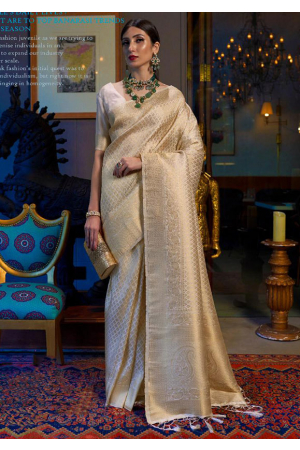Pearl White Handloom Weaving Silk Saree