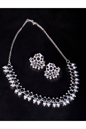 Silver and Black Designer Necklace Set