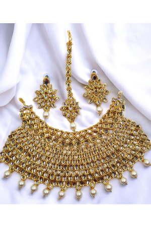 White Studded Gold Plated Choker Necklace Set