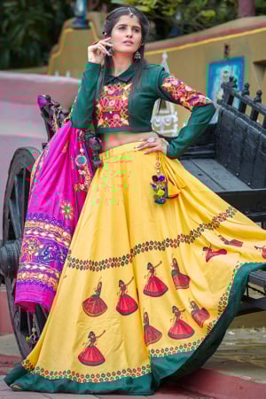 Designer Chaniya Choli Buy Chaniya Choli Online Traditional Chaniya Choli