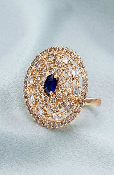 Amazing Studded Finger Ring