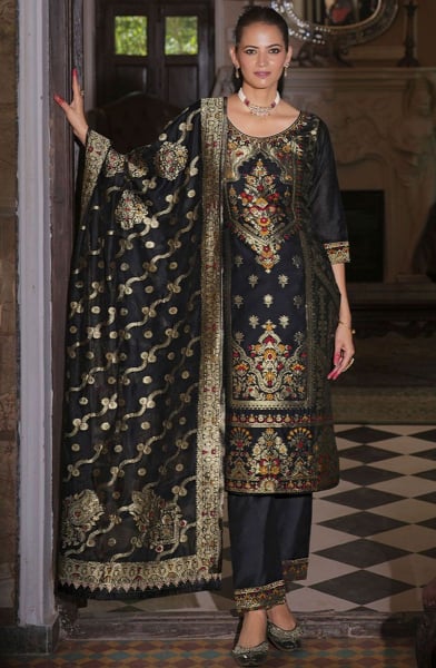 Black Banarasi Silk Pant Kameez with Weaving