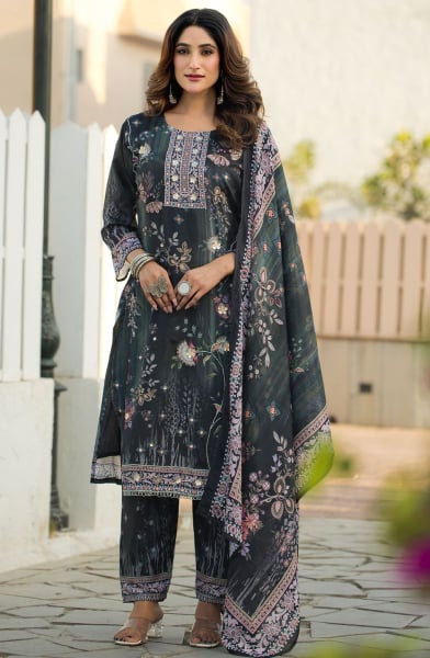 Black Digital Print Chinnon Pant Kameez