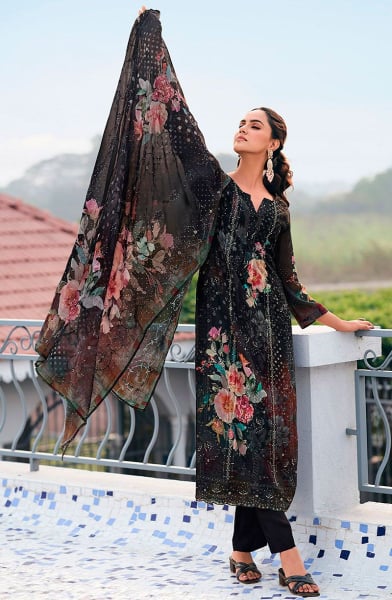 Black Embroidered Georgette Pant Kameez