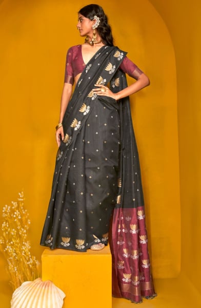 Black Handloom Weaving Tussar Silk Saree