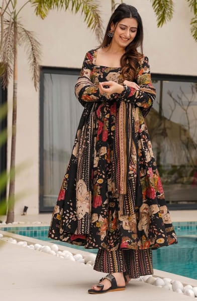 Black Heavy Mul Cotton Readymade Palazzo Kameez Suit