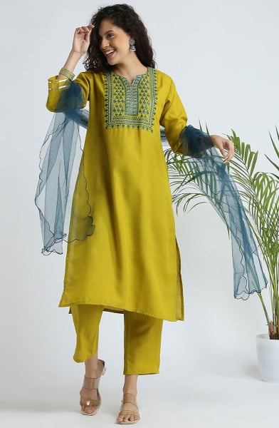 Chartreuse Slub Cotton Readymade Pant Kameez