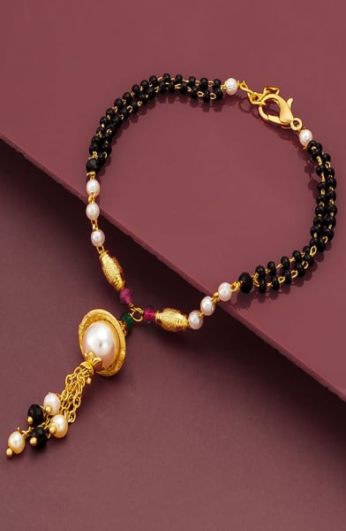 Excellent Golden Designer Bracelet