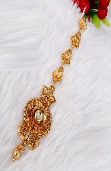 Golden Heavy Designer Maang Tikka