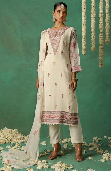 Ivory Resham Embroidered Pure Organza Pant Kameez
