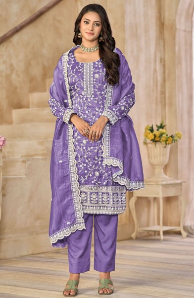 Lavender Embroidered Organza Pant Kameez