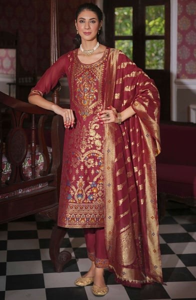 Maroon Banarasi Silk Pant Kameez with Weaving