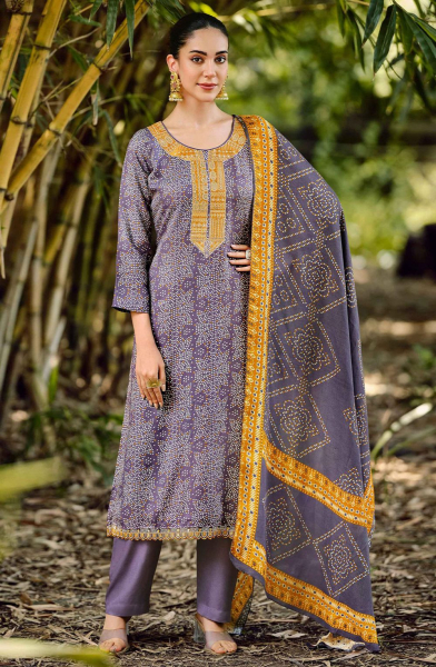 Mauve Bandhani Print Pashmina Pant Kameez