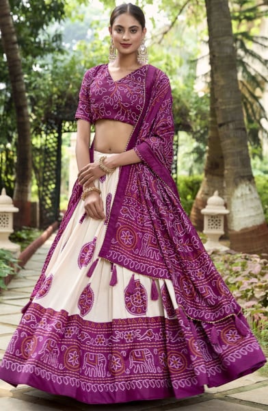 Off White Bandhani Print Tussar Silk Chaniya Choli