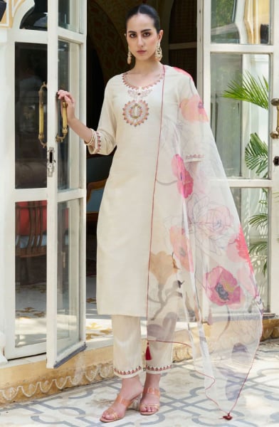 Off White Cotton Silk Pant Kameez Suit