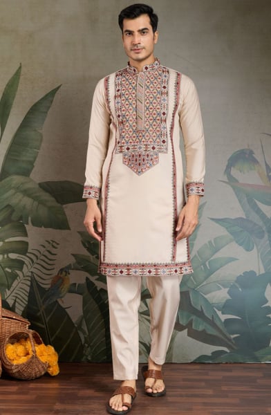 Off White Viscose Silk Embroidered Kurta for Festival