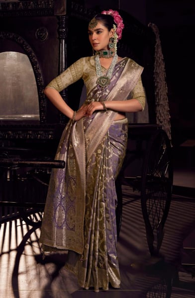 Purple Silk Zari Weaving Saree for Ceremonial