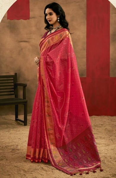 Rani Pink Patola Handloom Woven Saree