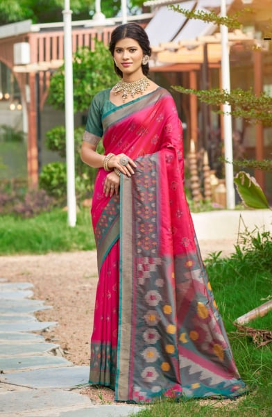 Red Soft Silk Woven Saree for Festival