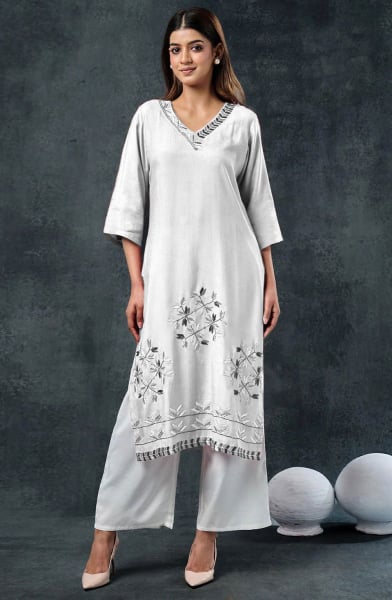 White Embroidered Rayon Kurta with Bottom